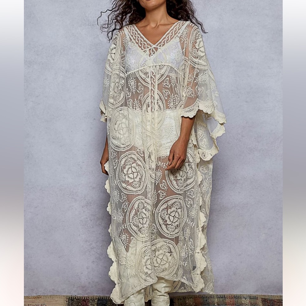 POL Boho Cream Lace Overlay Dress